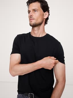 Banana Republic — Luxury-Touch T-Shirt