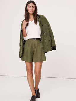 Banana Republic — The Soho 4" Short in Linen