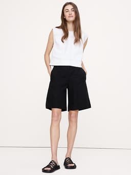 Banana Republic — Mid-Rise Tencel™-Linen Bermuda Short