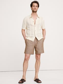 Banana Republic — 7" Linen Pull-On Short