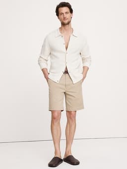 Banana Republic — 9" Lived-In Chino Short