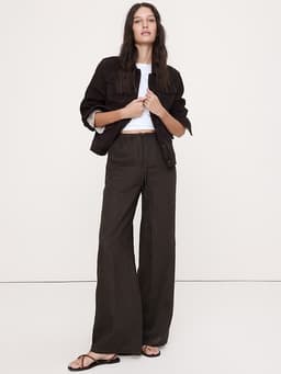 Banana Republic — The Studio Wide-Leg Drawstring Pant in Linen