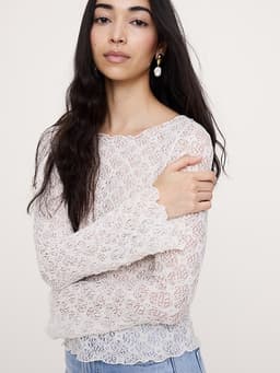 Banana Republic — Lace Flare-Sleeve Top