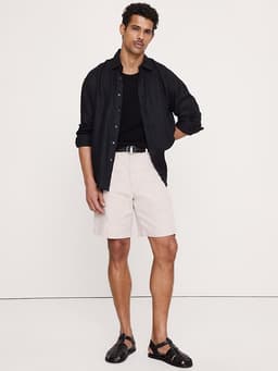 Banana Republic — 9" Linen Short