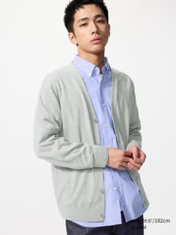 Uniqlo — Knitted V-Neck Cardigan