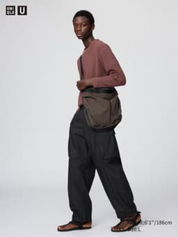 Uniqlo — Wide Cargo Pants