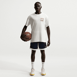 Nike — Nike DNA Academy Men's Dri-FIT 8" Basketball Shorts