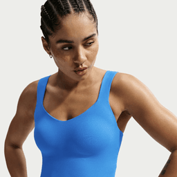 Nike — Nike Pro Sculpt Women's Medium-Support Padded Sports Bra Tank